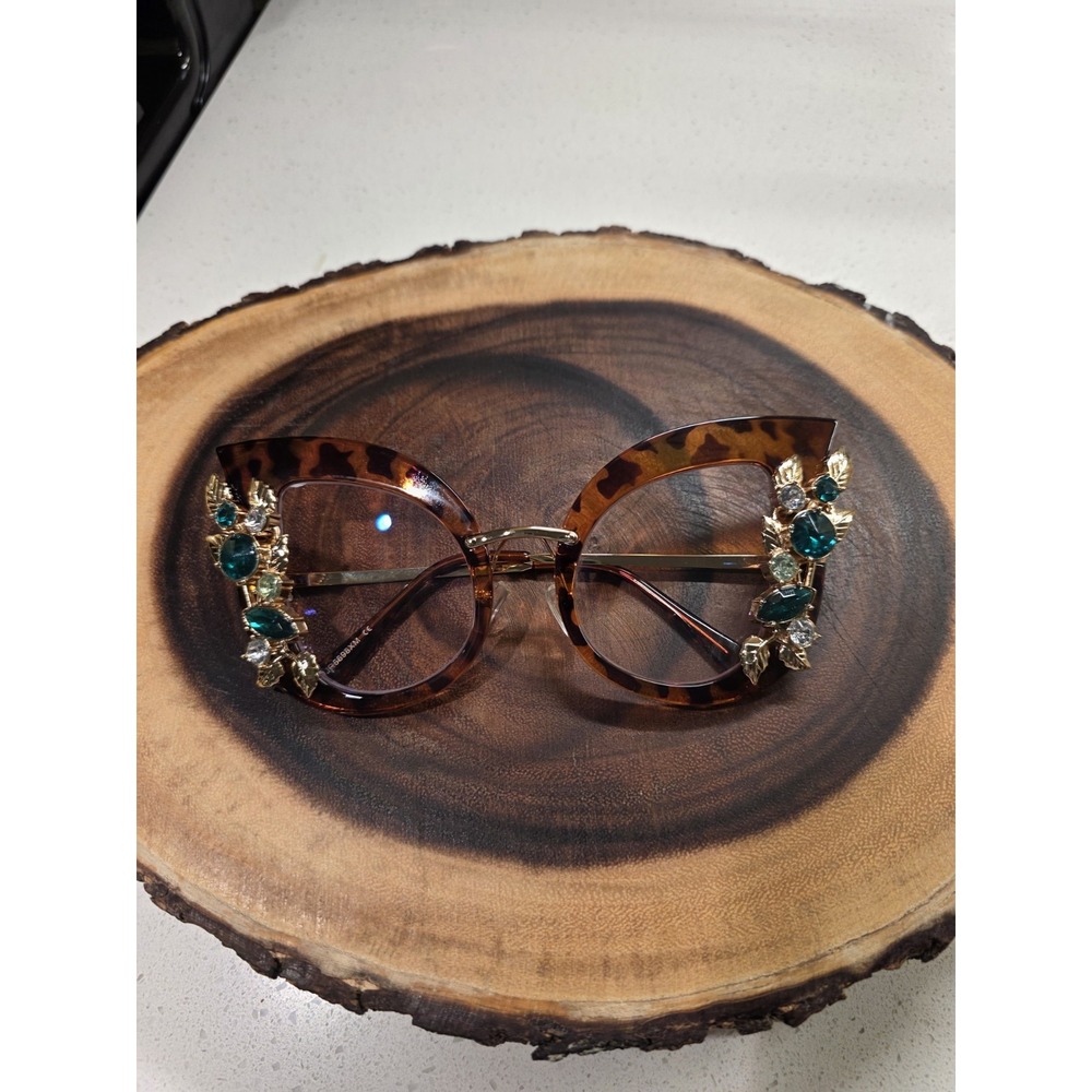 Vintage Style Oversized Jeweled Rhinestone Butterfly Shaped Sunglasses NWOT - Picture 5 of 12